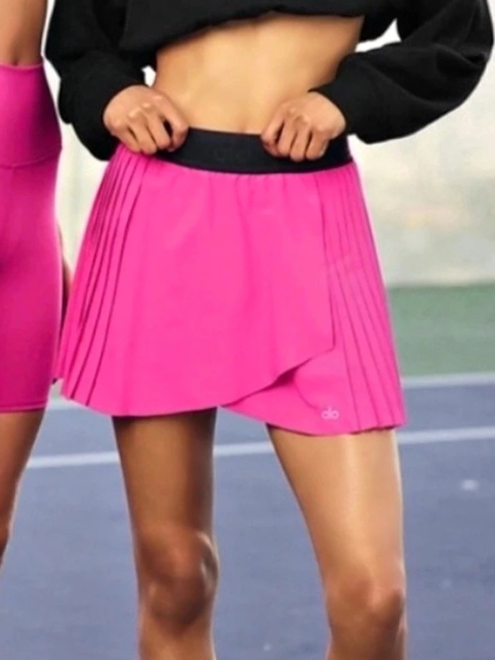 Alo Pleated Tennis Skort in Pink Size Medium Like New